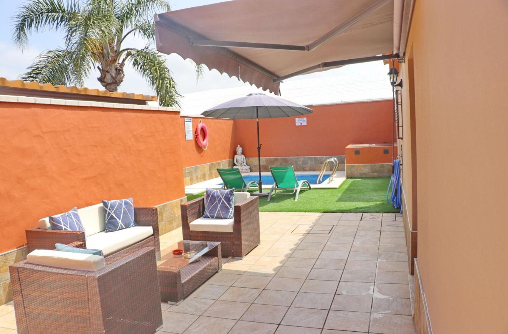 Sultan Con Piscina Chalet *
